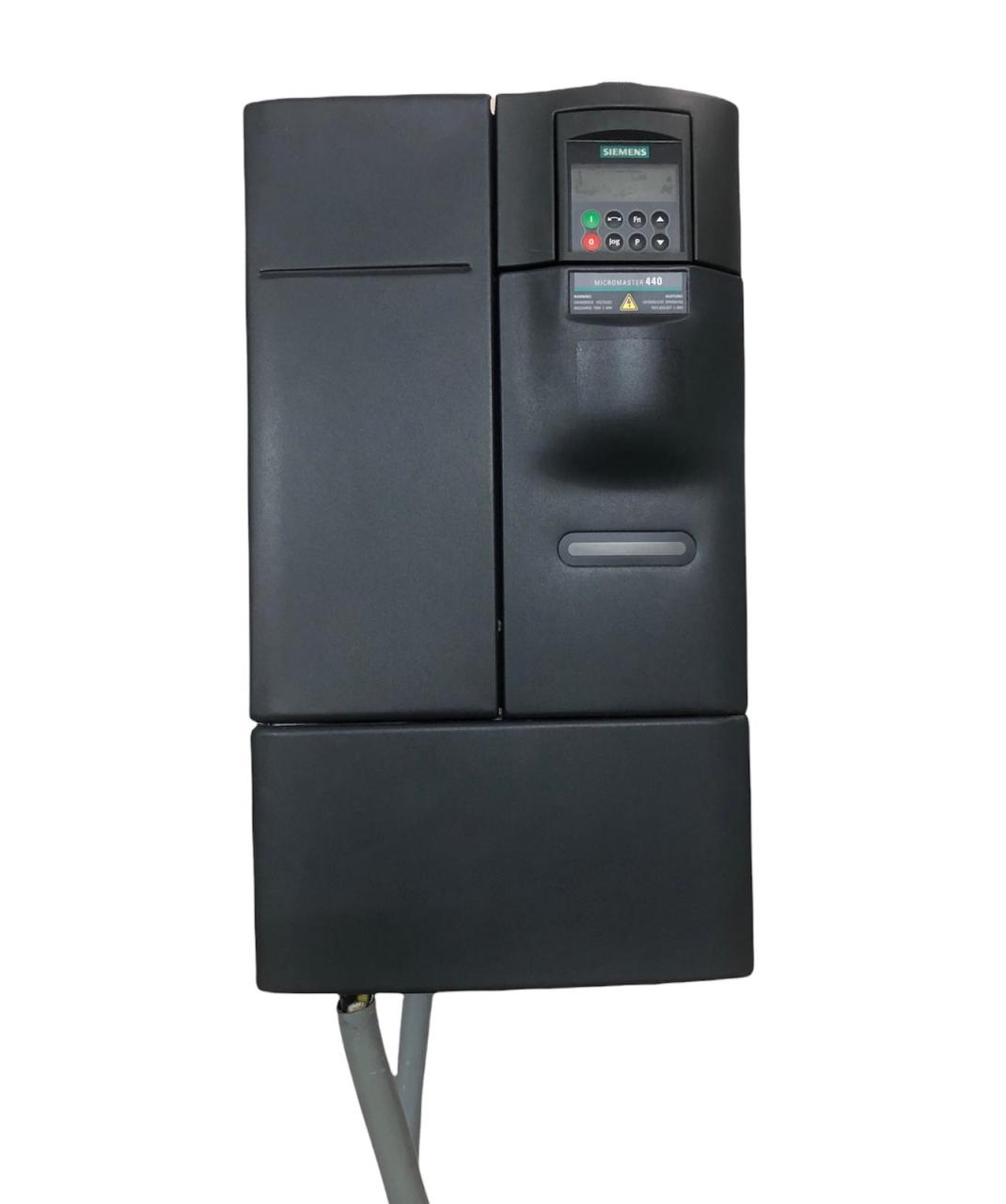 SIEMENS MICROMASTER 440 6SE6440-2AD32-2DA1 22 kW  (30kWVT)